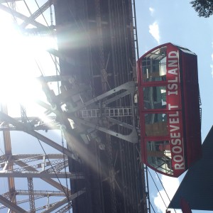 A view of the Roosevelt Island Tramway coming back to Roosevelt Island on a Sunday afternoon.