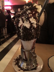 Cookie ‘N Cream Supreme Oreo Shake  Photo Credit: Harjot Kaur 