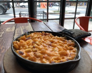 Buffalo Chicken Mac and Cheese in size nosh. 