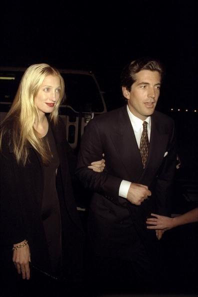Photo by Styles Magazine on flickr Couple arriving at a New York restaurant